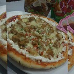 A picture of Malai botii pizza #eid special.