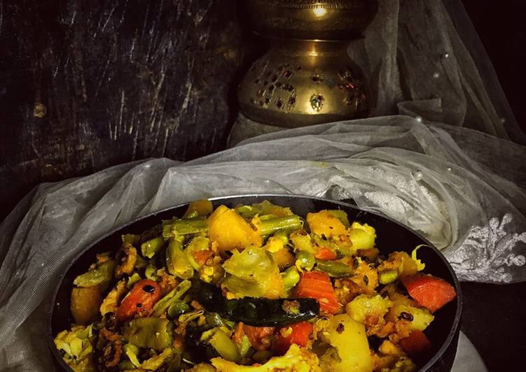 Recipe of Speedy Bengali style mixed vegetables