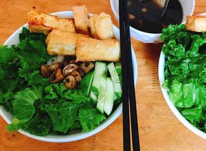 Hình của món Bún nước tương đơn giản.