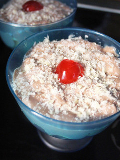 Una foto de Manzanas con yogurt de chocolate
