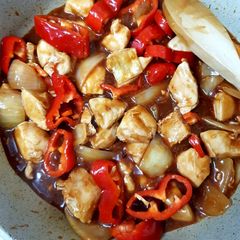 A picture of My BBQ Chicken & Homemade Quick BBQ Sauce 😘.
