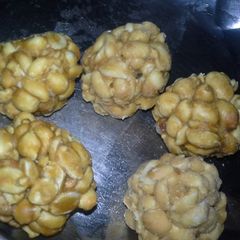 A picture of Verkadalai Urundai (Groundnut) - Karthigai Deepam Special.