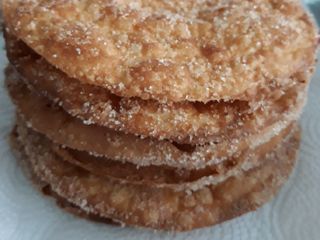 Buñuelos de tortilla de harina, fáciles y económicos