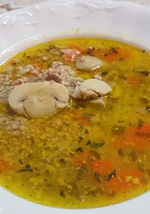 Sárgarépás gombaleves recept fotója