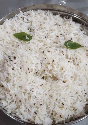 જીરા રાઇસ (Jeera Rice Recipe In Gujarati) રેસીપી મુખ્ય ફોટો
