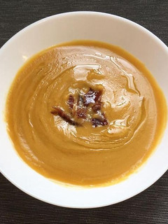 Una foto de Crema de verdures 🧅🥕🥒