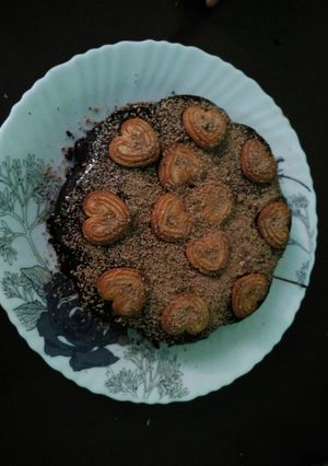 A picture of Chocolate Love cake.