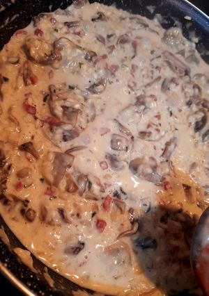 Una foto de Risotto de champiñones y jamón
