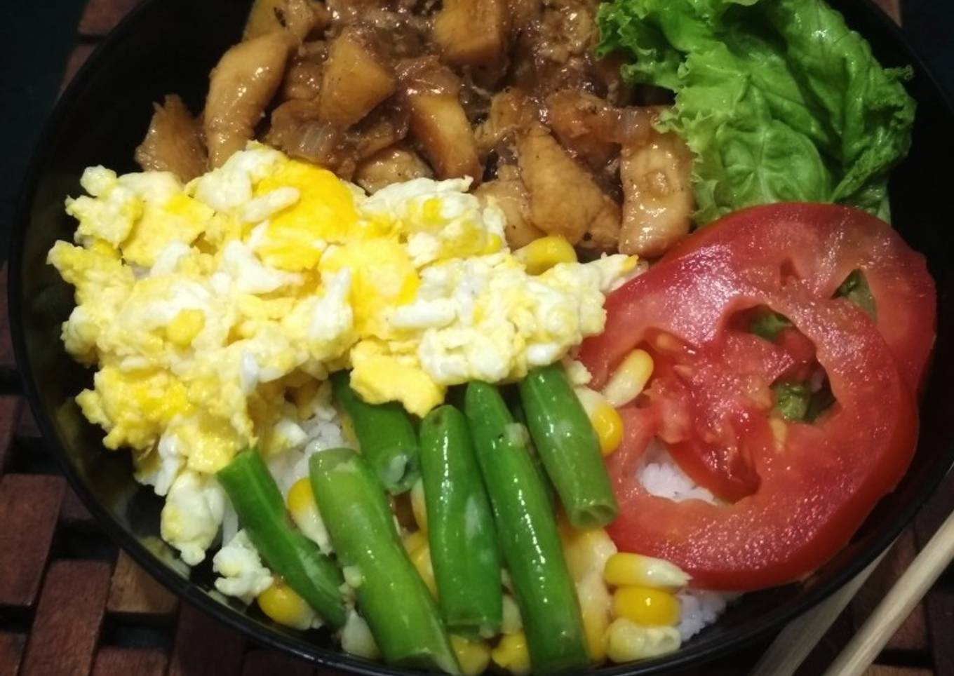 Rice bowl ayam lada hitam