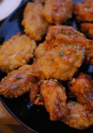 รูปของ ไก่ทอดซอสเกาหลี แบบบ้านมากๆค่ะ