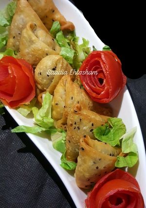 A picture of Qeema samosa...