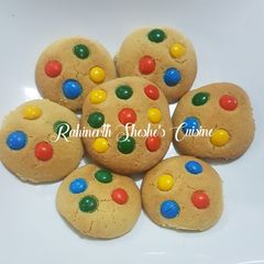 A picture of Rainbow cookies.