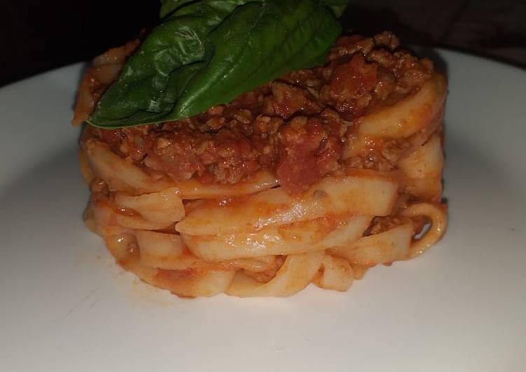 Tagliatelle alla bolognese