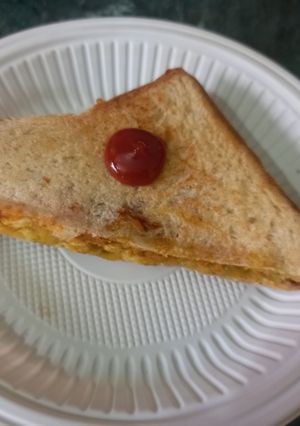 চিকেন স্যান্ডউইচ (chicken sandwich recipe in Bengali) রেসিপির প্রধান ছবি