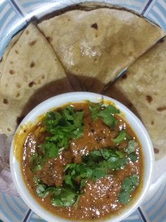 દૂધી કોફતા કરી રેસીપી મુખ્ય ફોટો