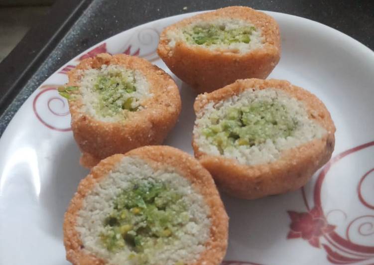 Step-by-Step Guide to Prepare Perfect Tricolor phool makhana sago sweet