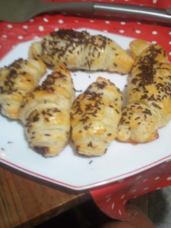 Una foto de Mini croissant relleno de Nutella🤤🍫🥐