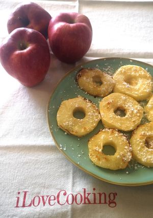 A picture of Apple Fritters in the Air Fryer.