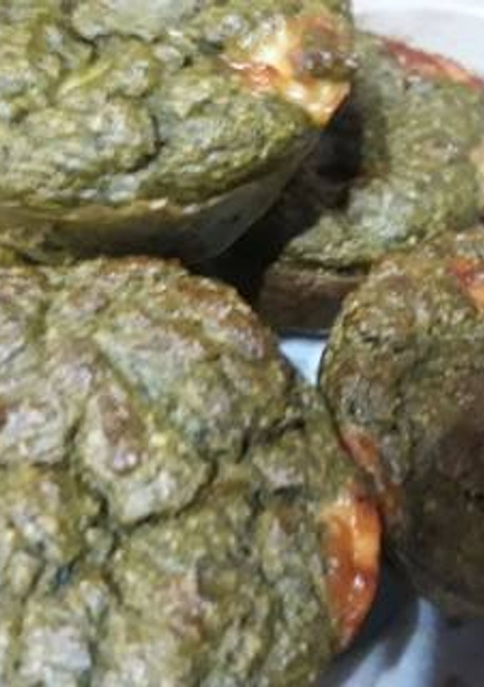 Una foto de Muffins de acelga