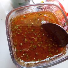 A picture of Pizza sauce.