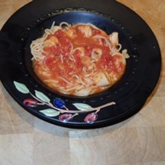 A picture of Spaghetti with Spicy Scallop Marinara Sauce.