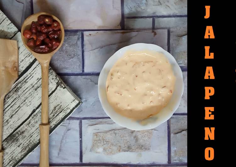 Simple Way to Make Homemade Jalapeno Sauce