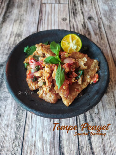 Foto resep Tempe penyet sambel bawang