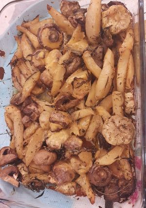عکسی از دستور سیب زمینی و قارچ تنوری