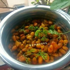 A picture of Broad Bean Seeds Veggie - Maharashtrian style.
