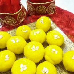 Sama ladoo A picture of Sama ladoo.