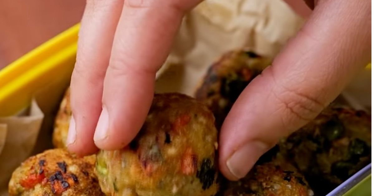 Sago Potato Energy Balls Recipe by Nayan Dharamshi - Cookpad