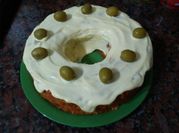 Una foto de budín de verduras con arroz