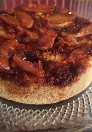 Una foto de Torta invertida de manzana