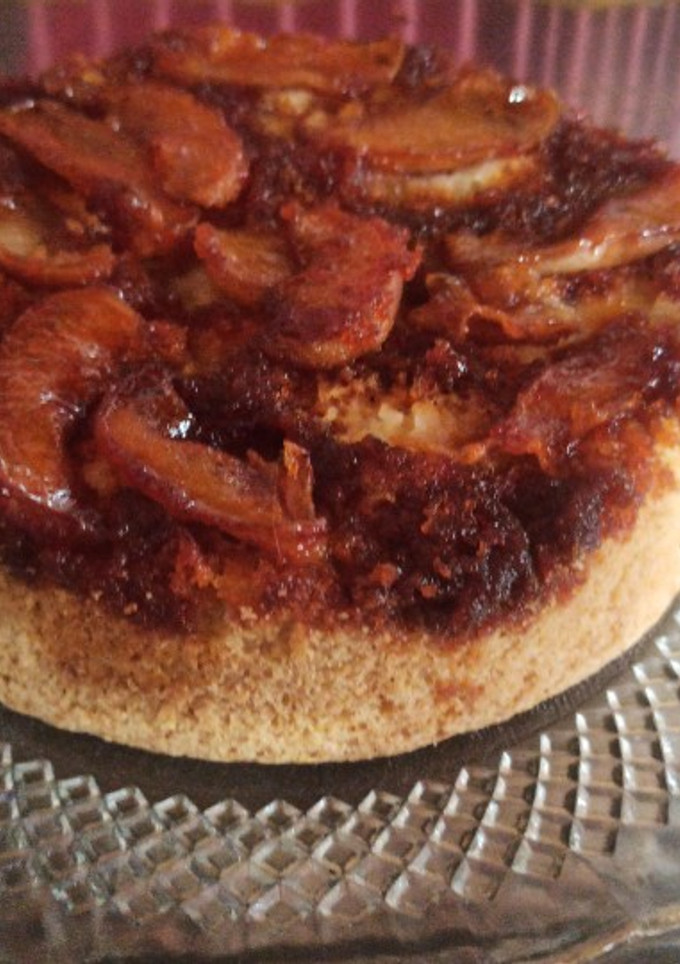 Una foto de Torta invertida de manzana