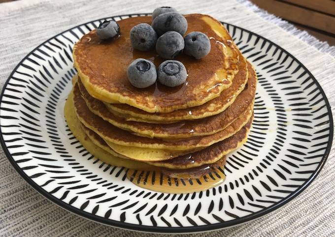 No milk... no egg... no problem... Pancakes for breakfast