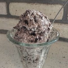 The Easiest Authentic Greek Oreo Ice Cream (without machine) A picture of The Easiest Authentic Greek Oreo Ice Cream (without machine).