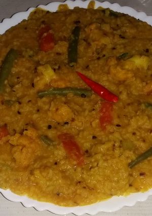 খিচুড়ি (khichuri recipe in bengali) রেসিপির প্রধান ছবি