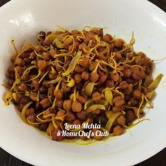A picture of Sprouted Chana.