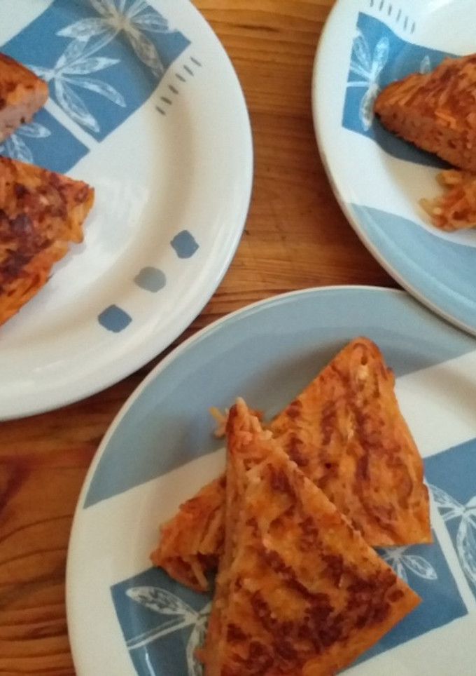 Una foto de Tortilla de fideos
