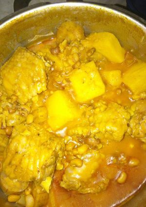 A picture of Bean and Yam Porridge.