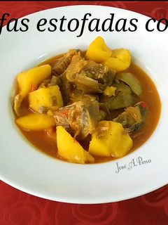 Una foto de Alcachofas estofadas con patatas