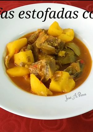 Foto principal de Alcachofas estofadas con patatas