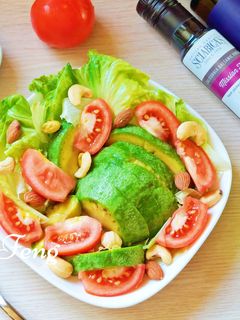 油醋酪梨沙拉 的食譜成品照片