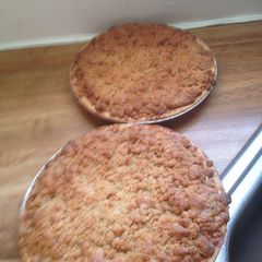 A picture of Dutch Apple pie .