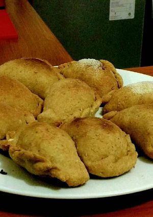 Una foto de Empanadas de carne con masa casera de cereales