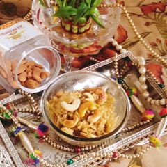 A picture of Sweet pogla (Sakkarai pongal or chakkara pongal).