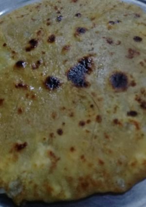 A picture of Paneer Paratha.