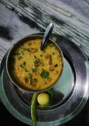 A picture of Curry Pakoda.
