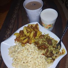 A picture of White macaroni and egg sauce.