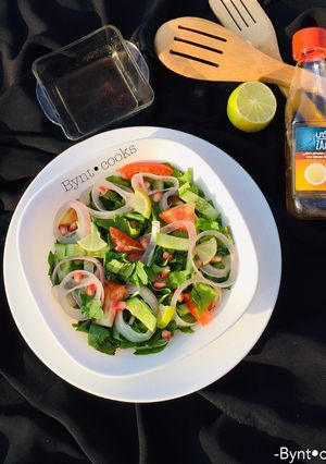 A picture of Watercress salad.